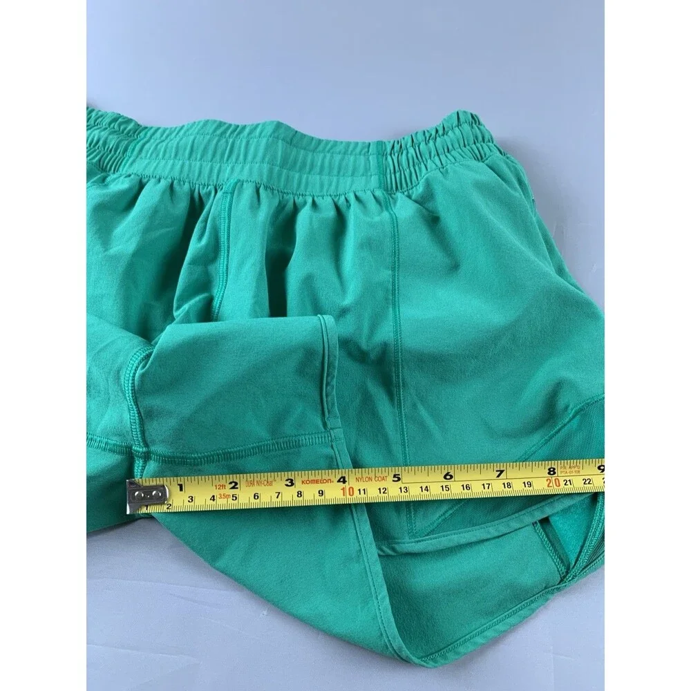 Lululemon Hotty Hot Low-Rise Lined Short 4” inseam Size 6